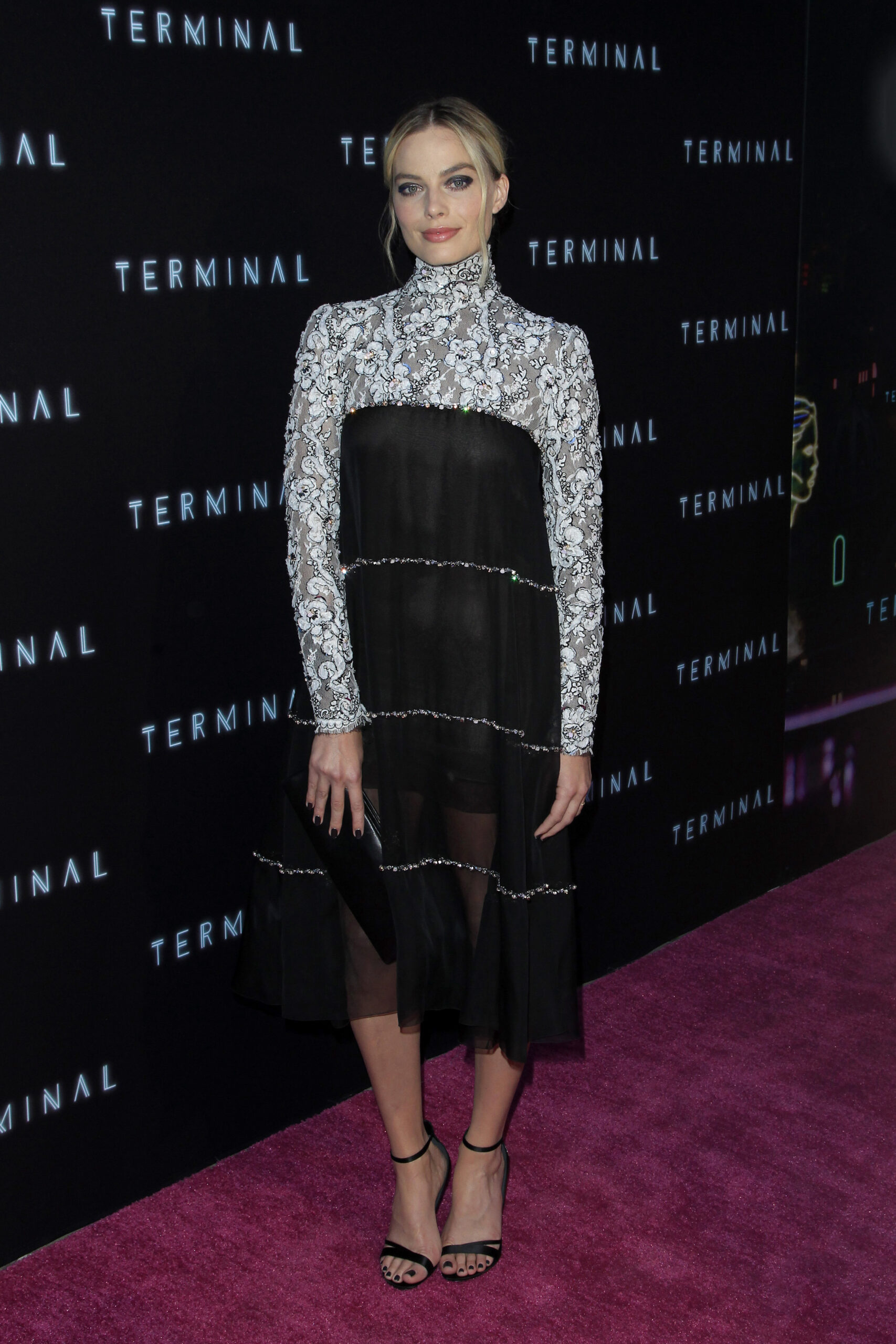 Which Celebrities have the worst style or fashion sense