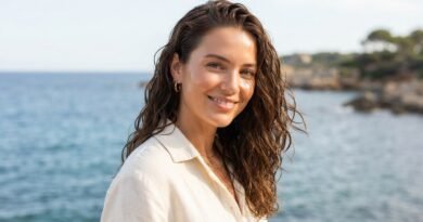 The Wet Look Hair Trend Works Best On These Specific Hair Types And Textures