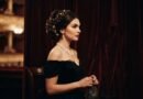 What the Opera Aesthetic Trend Means for Formal Hair Styling