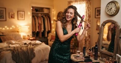 20 Holiday Party Looks for Every Face Shape and Length