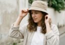 25 Hairstyles for Bucket Hats That Keep Face-Framing Pieces Soft and Stylish