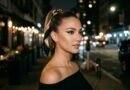 25 Hairstyles for Silk Scarves That Blend Retro Styling With Modern Outfits